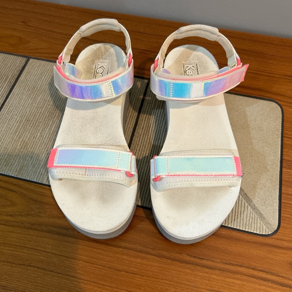 Keds Holographic Sandals with Pink Accents - Picture 3 of 5